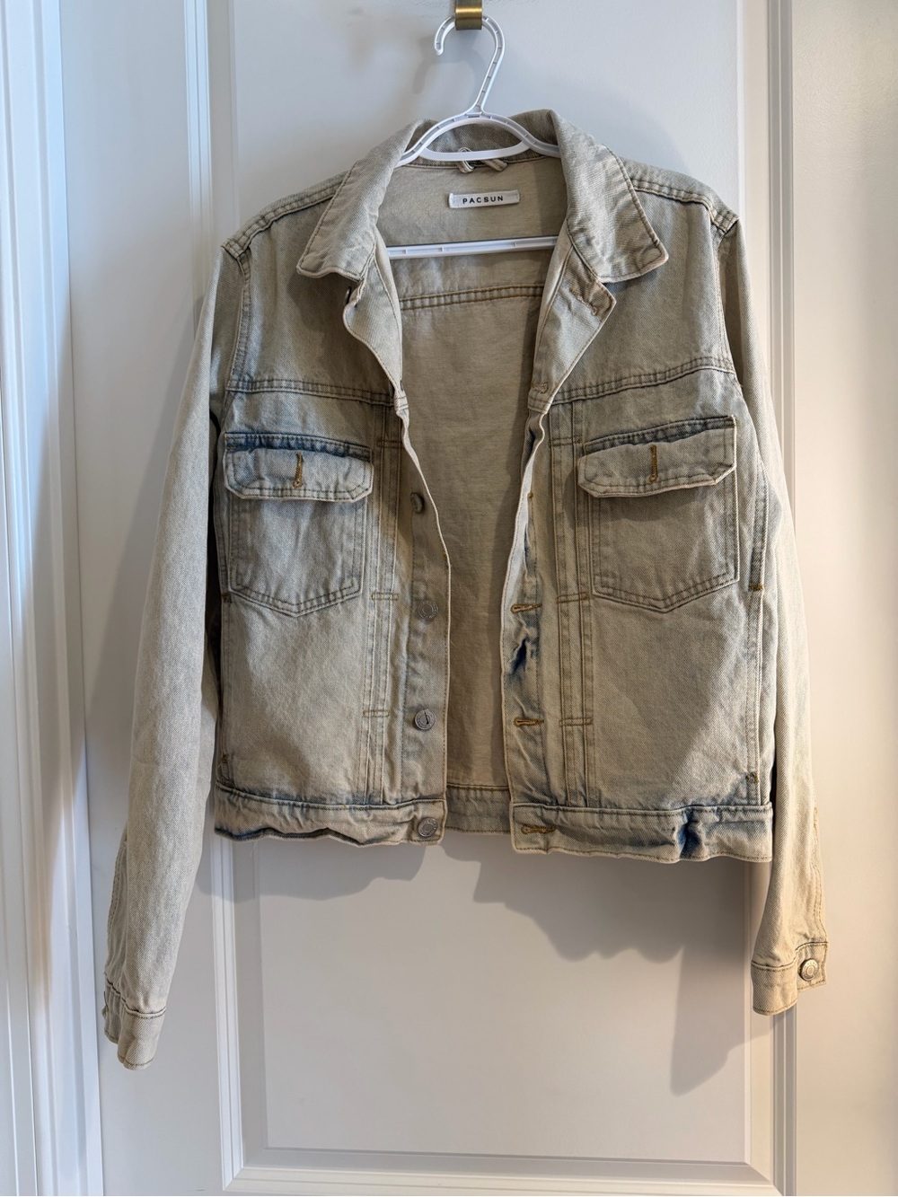 PacSun light Blue with tan undertone Denim Jacket